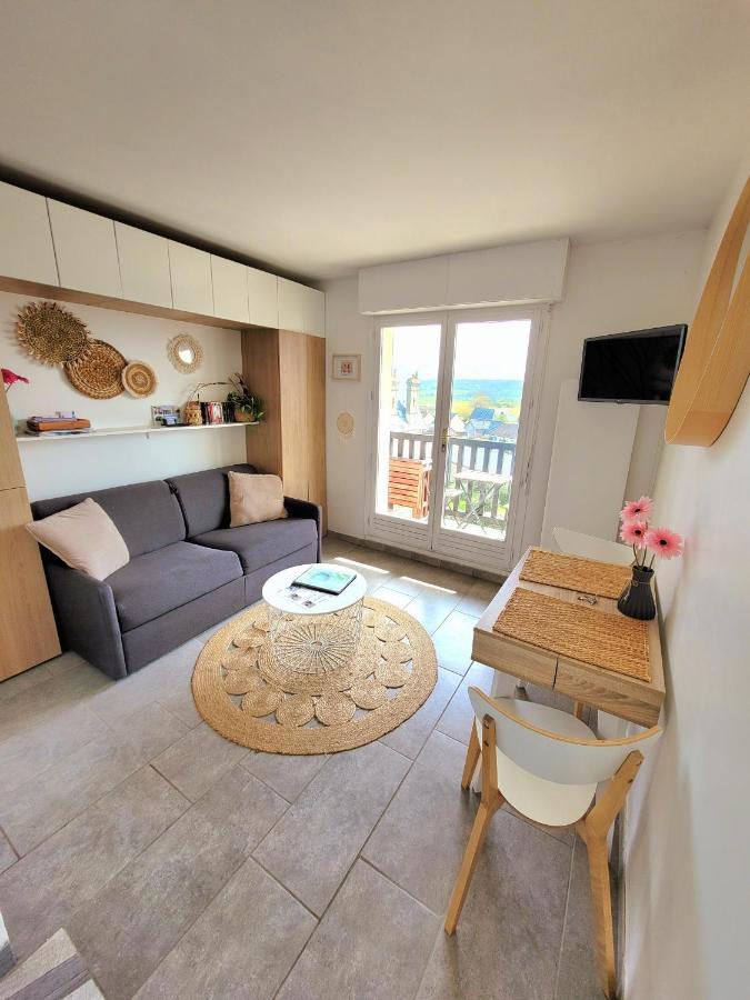 M2M Studio Magnifique Vue Mer - Avec Balcon - Les Pieds Dans L Eau! Блонвиль-сюр-Мер Экстерьер фото